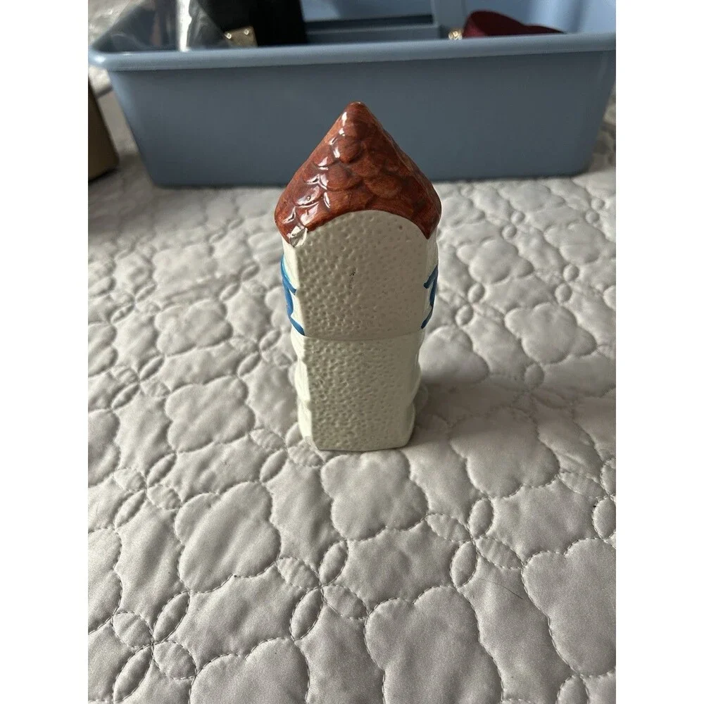 Vintage Ceramic Cottage Salt and Pepper Shakers